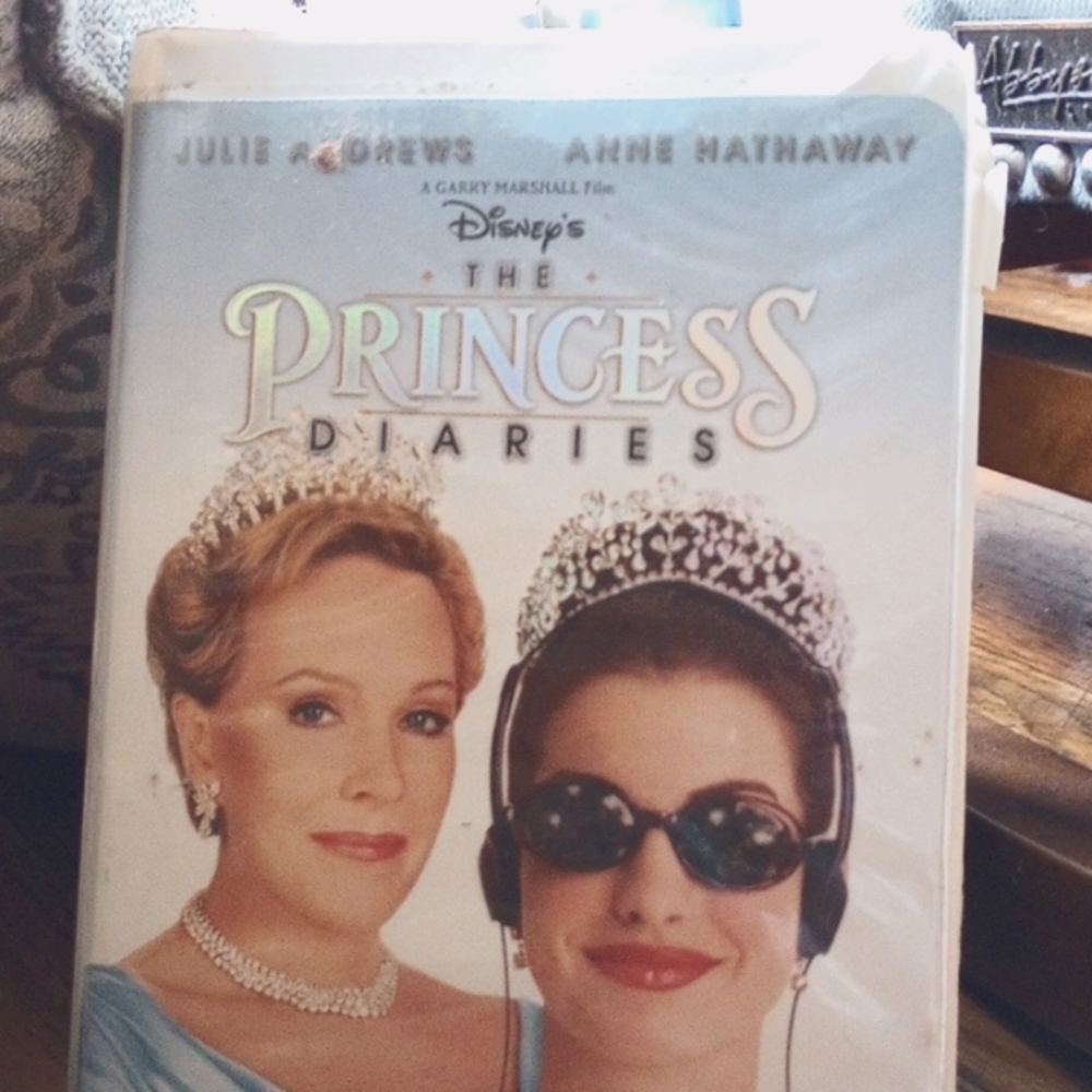 VHS)Good condition n case  TAPE PRINCESS DIARIES